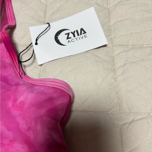 ZYIA Fuschia Hendrix Light N Tight LnT Sports Bra Large NWT - Picture 6 of 9